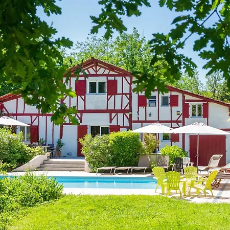 Les Domaine De La Barthe Bed & Breakfast Garrey