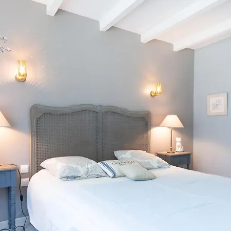 Les Domaine De La Barthe Bed & Breakfast