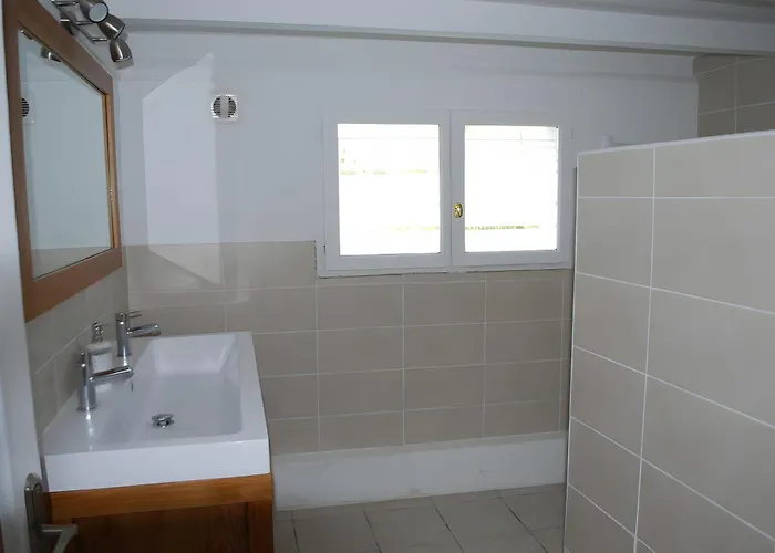 Les Domaine De La Barthe Bed and Breakfast 3*